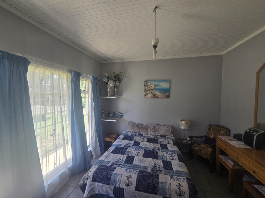 5 Bedroom Property for Sale in Fichardt Park Free State